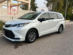 تويوتا سيينا